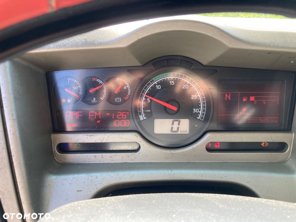 Renault Premium - 12