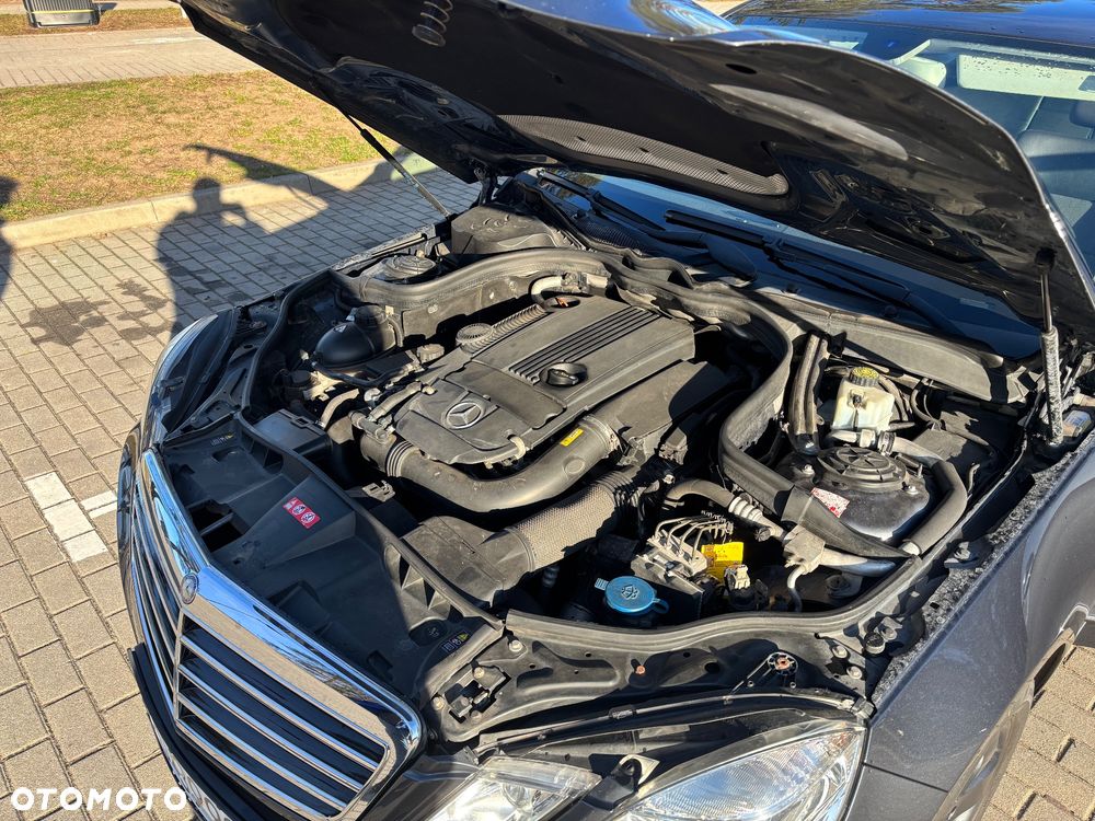 Mercedes-Benz Klasa E 200 CGI BlueEffICIENCY Avantgarde - 15