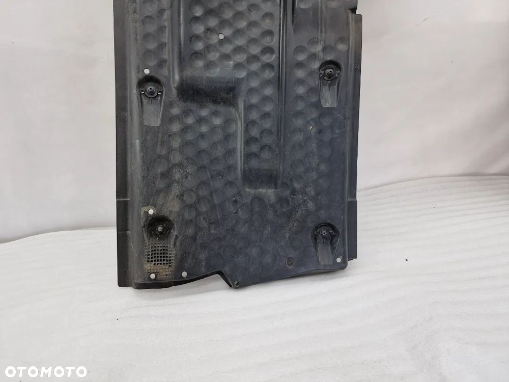 VW POLO 6R0 / SEAT IBIZA 08- OSŁONA PODWOZIA PRAWA , NR 6Q0825202M , NR AUKCJI OSŁ513 - 2