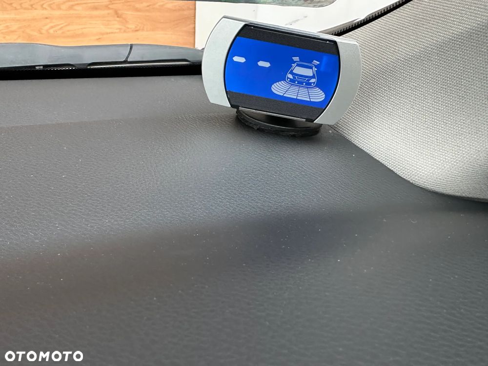 Toyota Auris 1.6 Prestige - 38