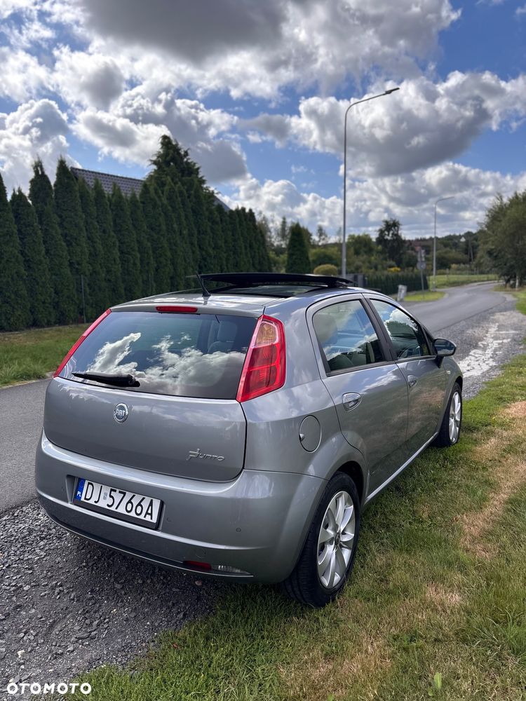 Fiat Punto 1.4 16V Dynamic - 3
