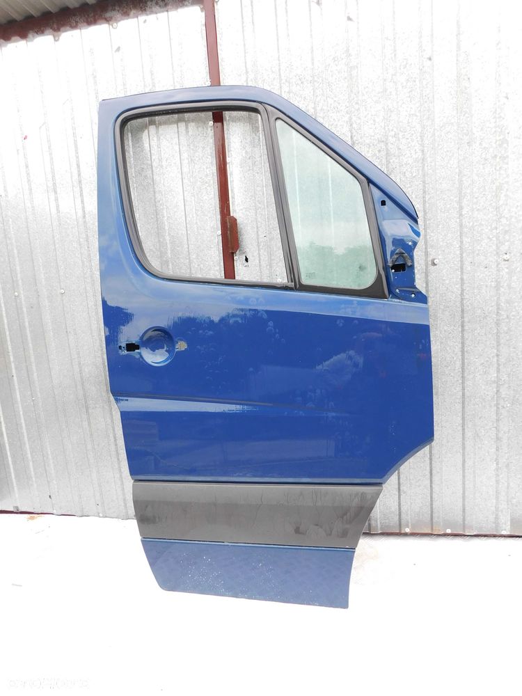 Drzwi Przednie Prawe Pasażera Mercedes Sprinter W906 VW Crafter Niebieskie OEM - 2
