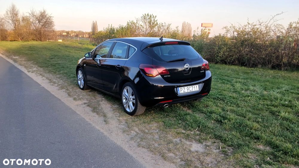 Opel Astra 1.4 Turbo Sport - 3