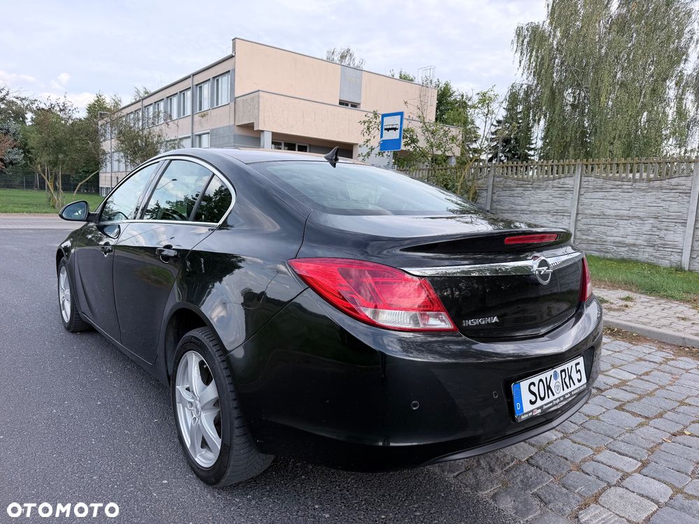 Opel Insignia 1.8 - 7