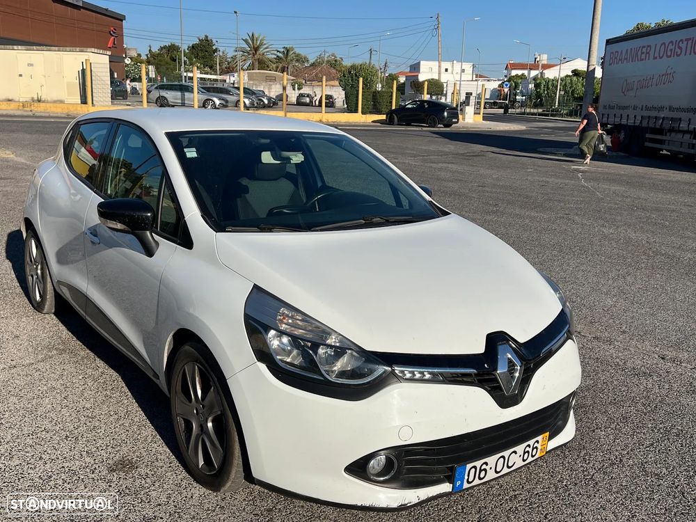 Renault Clio 1.5 dCi Luxe - 1