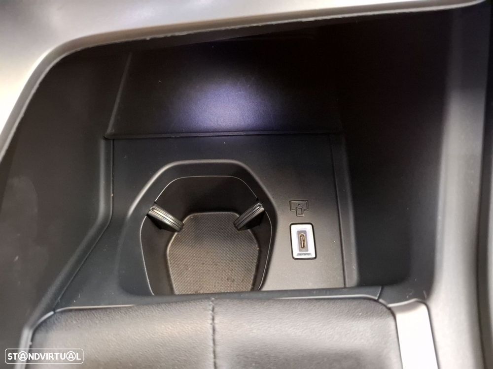 Peugeot 308 1.2 PureTech Allure - 21