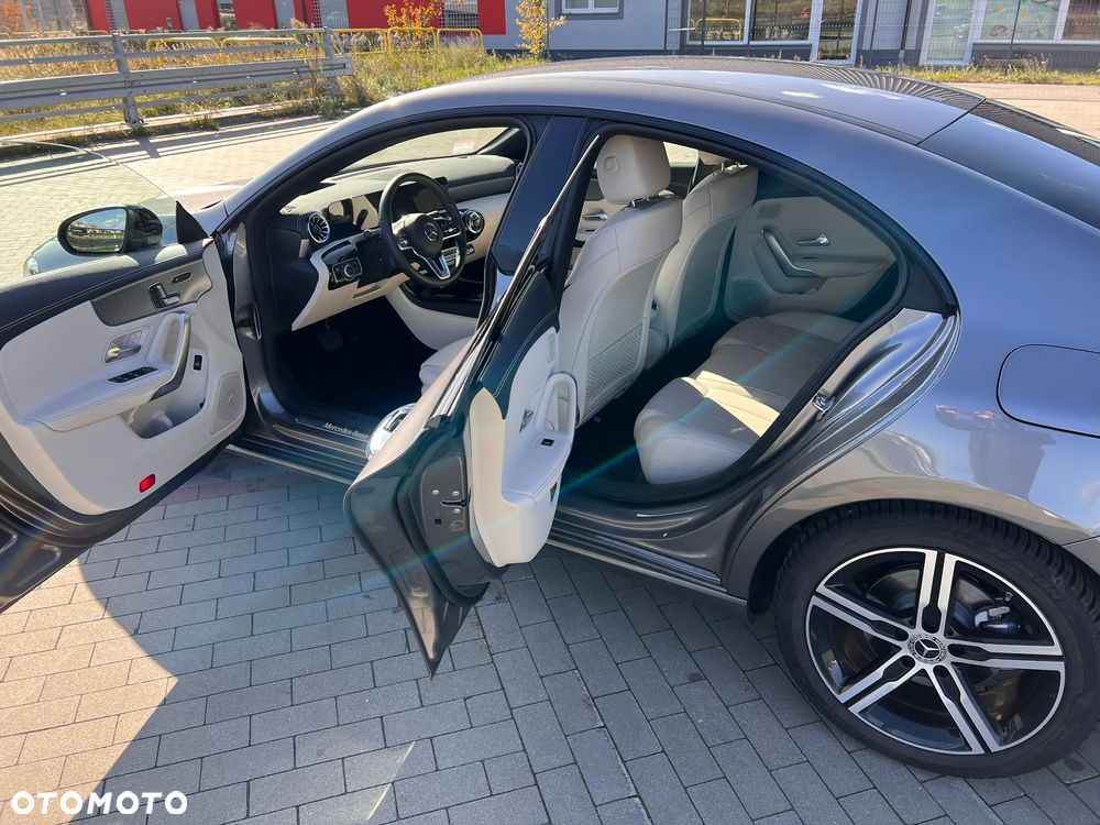 Mercedes-Benz CLA 220 d Progressive 8G-DCT - 14