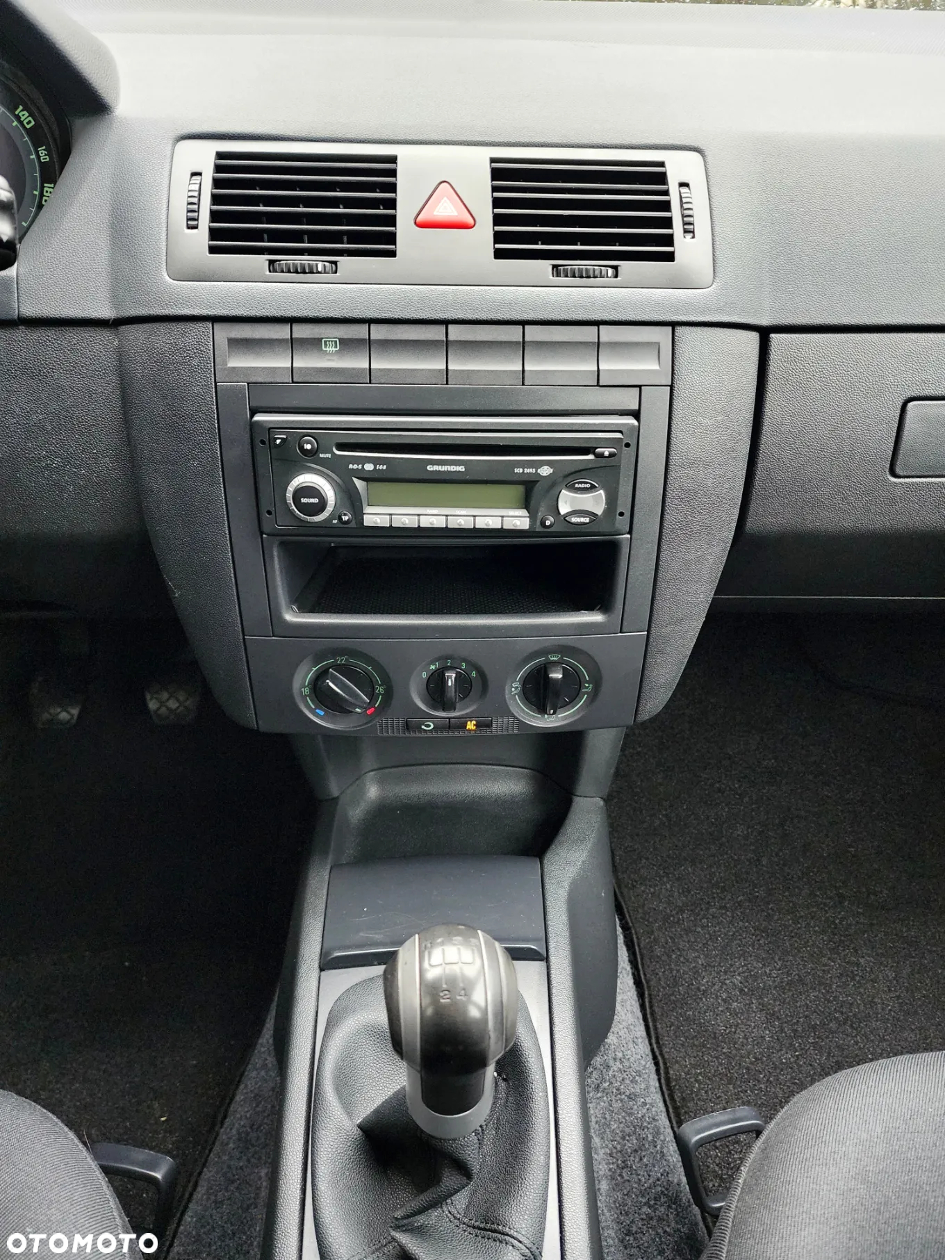 Skoda Fabia 1.2 HTP Cool Edition - 23