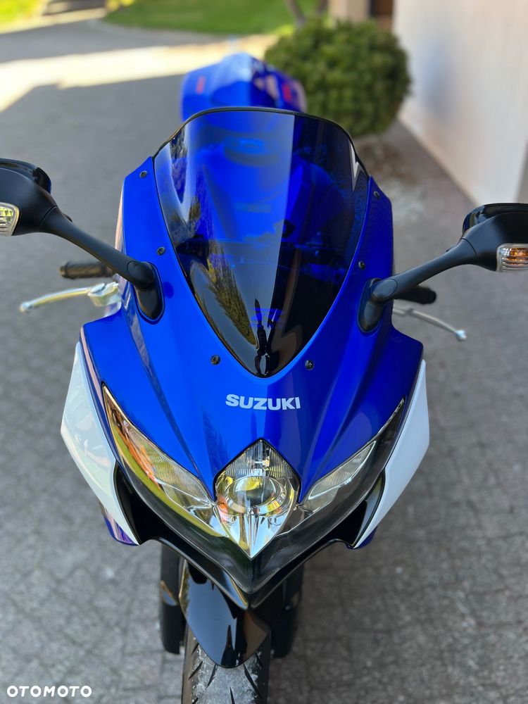 Suzuki GSX-R - 8