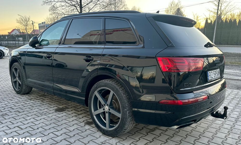 Audi Q7 - 4