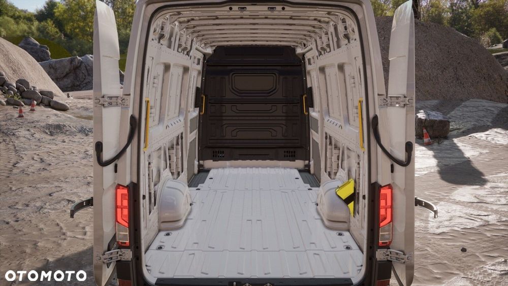 Volkswagen Crafter - 14