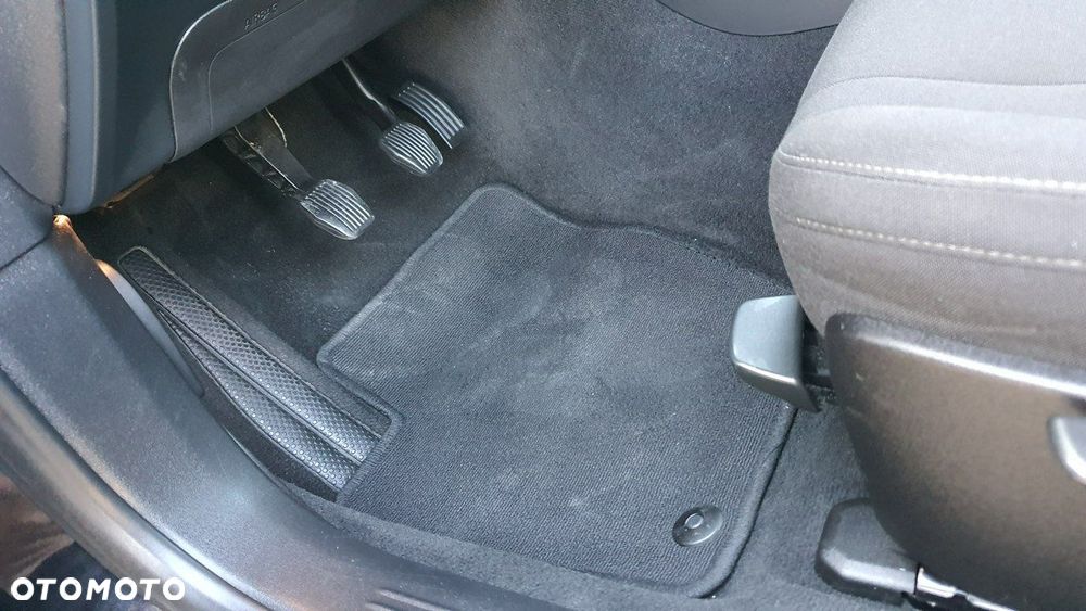 Volvo V40 D2 Kinetic - 14