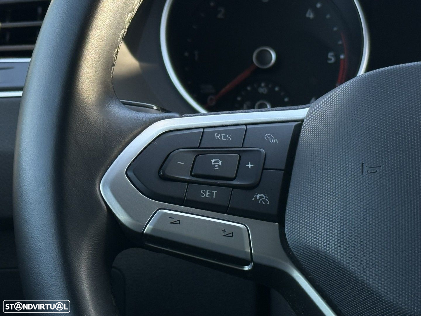 VW Tiguan 2.0 TDI - 8