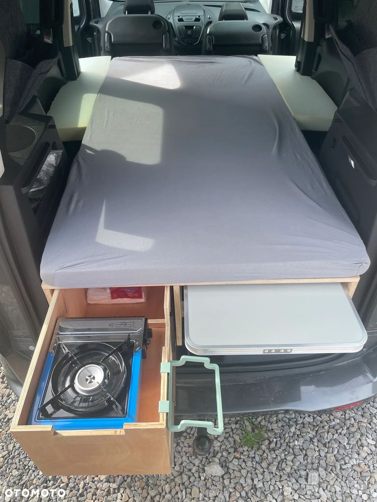 Ford Tourneo Courier 1.0 EcoBoost Titanium - 17