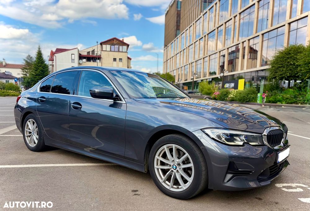 BMW 3 Series 2020 — imagine 6
