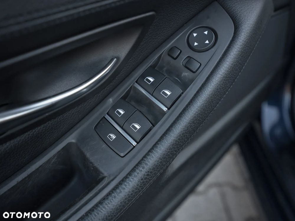 BMW Seria 5 - 27
