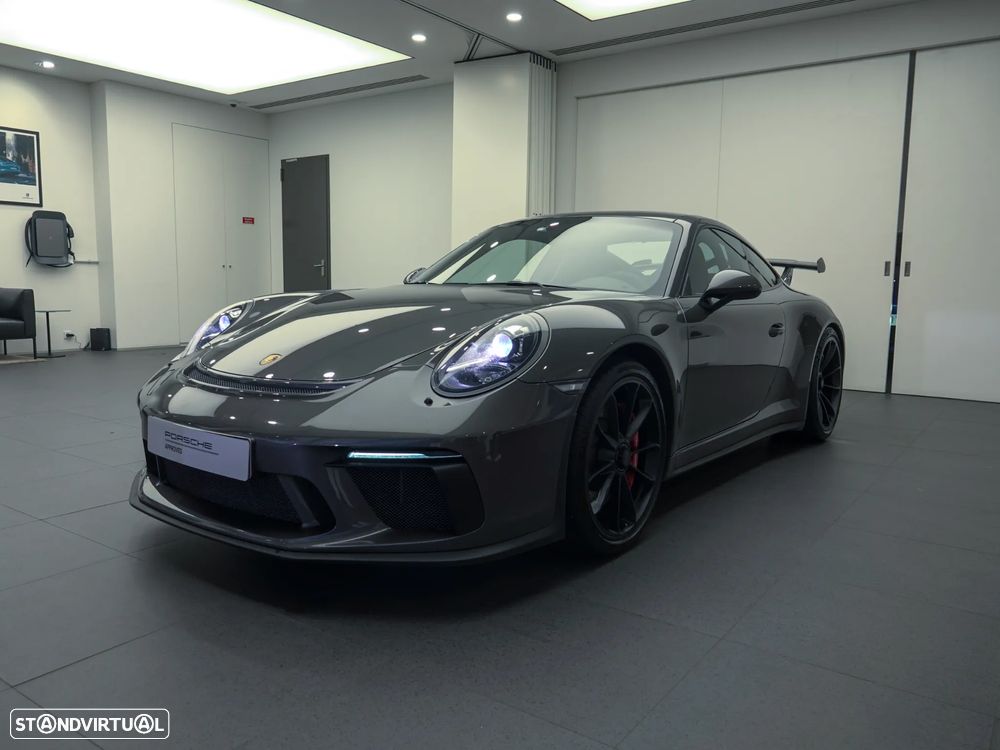 Porsche 911 Série F - 20