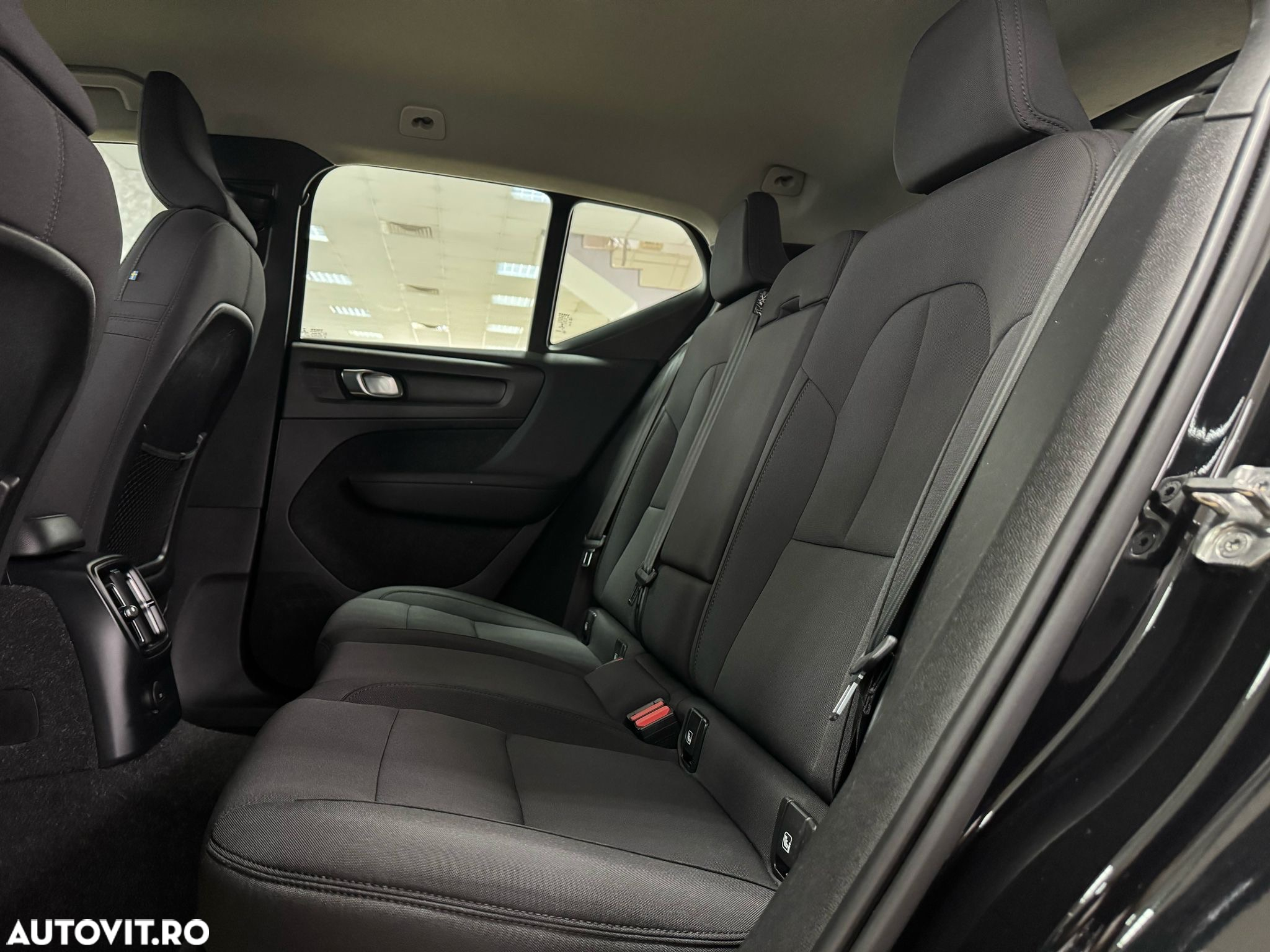 Volvo XC 40 Recharge T5 Twin Engine AT7 Inscription - 10