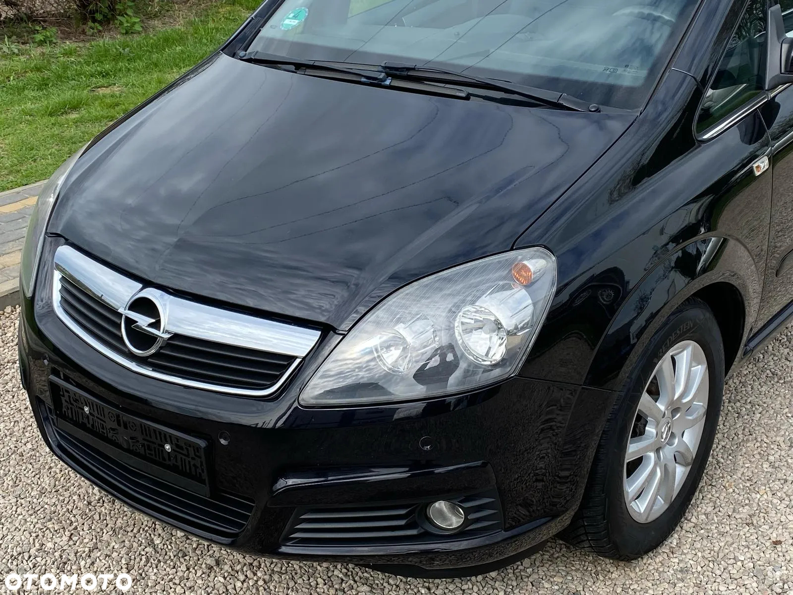 Opel Zafira 1.8 Easytronic Edition Plus - 2