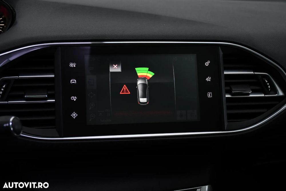 Peugeot 308 - 18