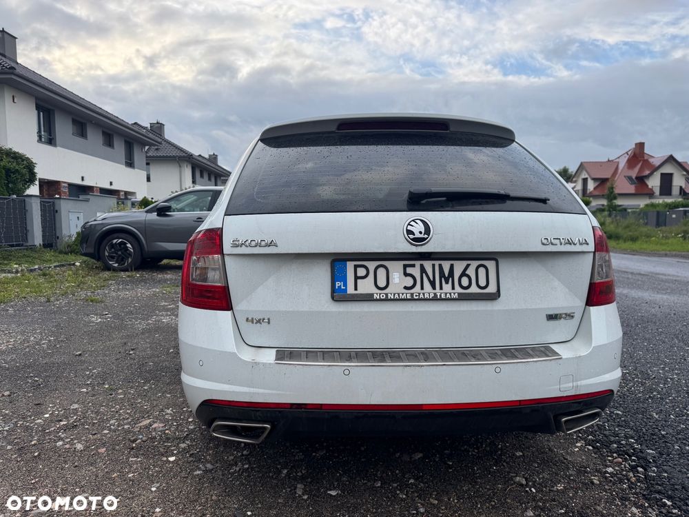 Skoda Octavia 2.0 TDI 4x4 RS DSG - 2