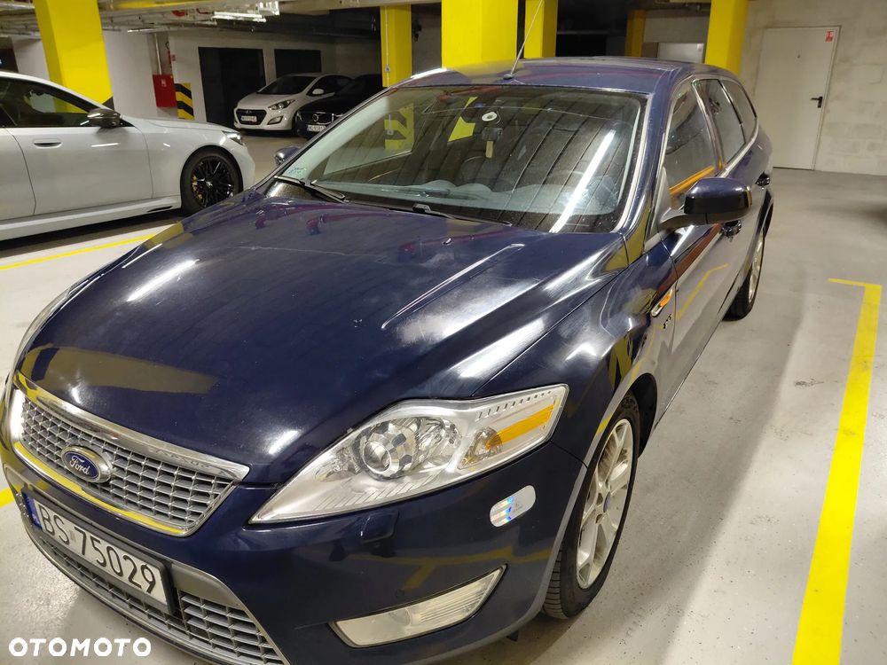 Ford Mondeo 2.5 Titanium - 25