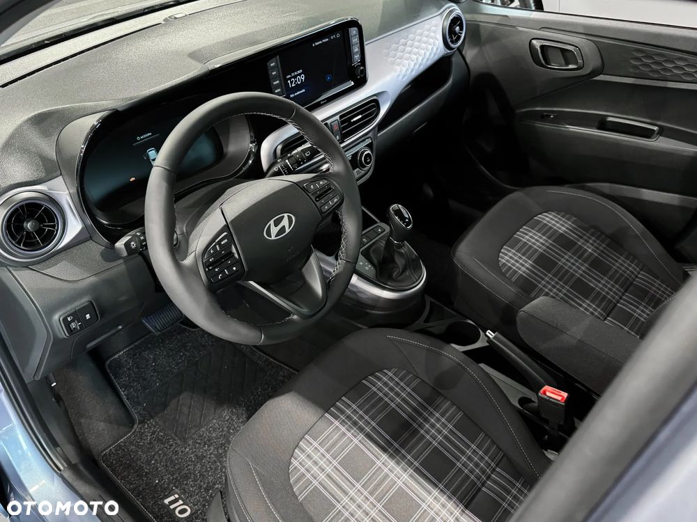 Hyundai i10 1.2 Smart AMT - 5