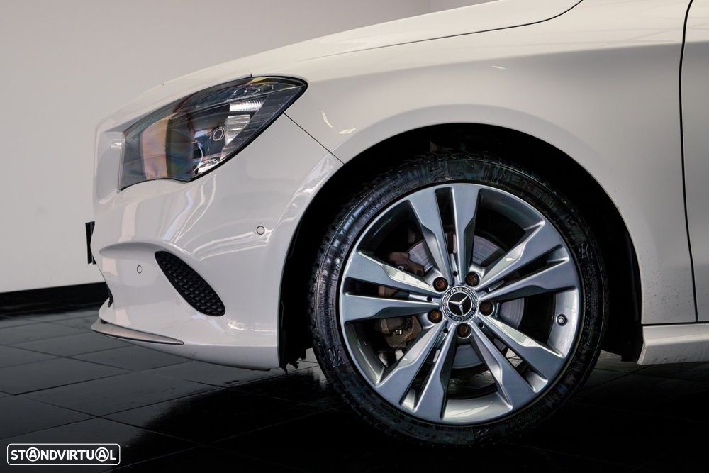 Mercedes-Benz CLA 200 d Shooting Brake Urban Aut. - 7
