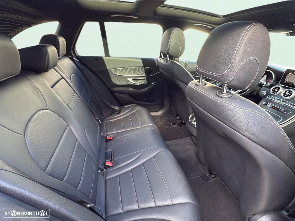 Mercedes-Benz C 300 BlueTEC Hybrid AMG Line - 15