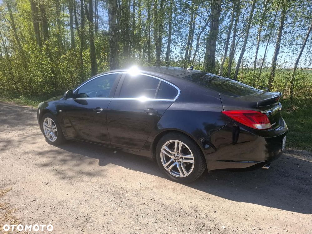 Opel Insignia - 10