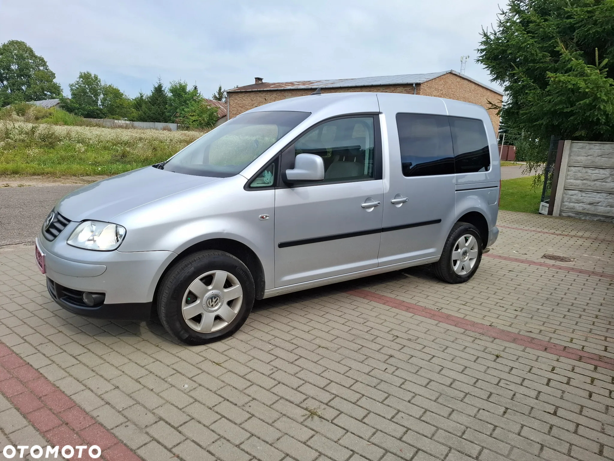 Volkswagen Caddy - 4