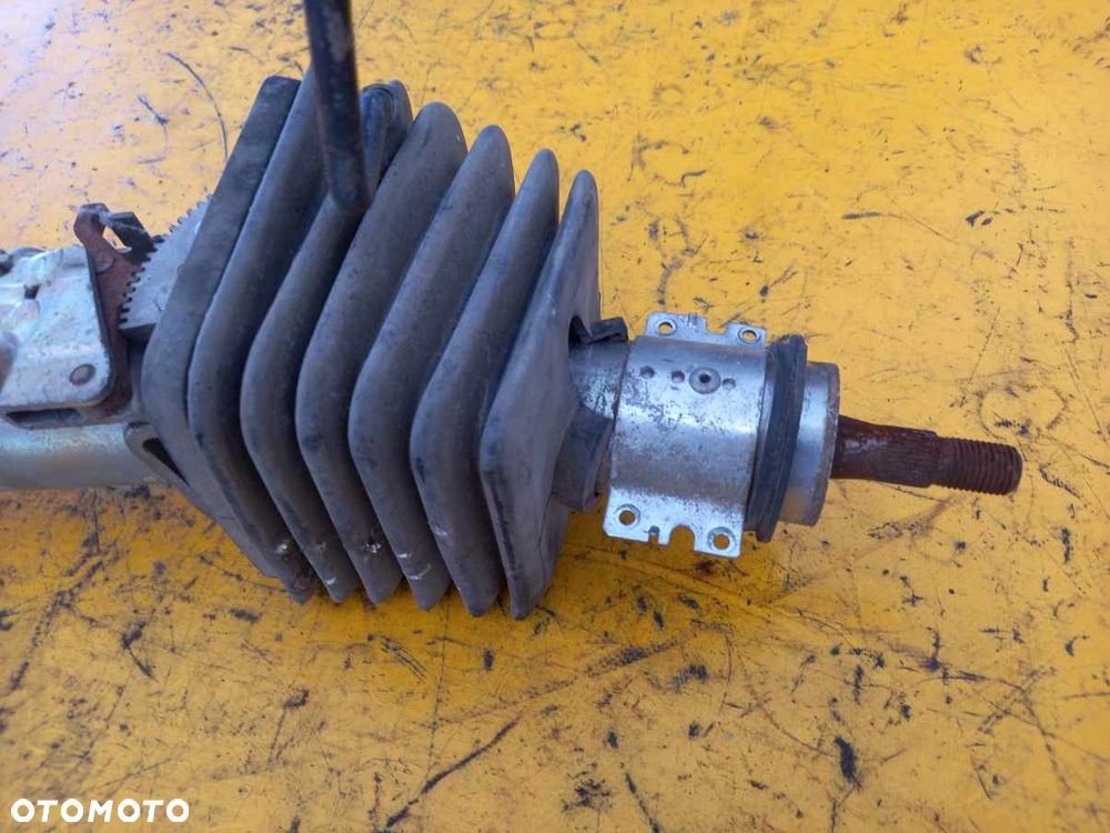 Kolumna kierownicza Massey Ferguson 8150 - 4