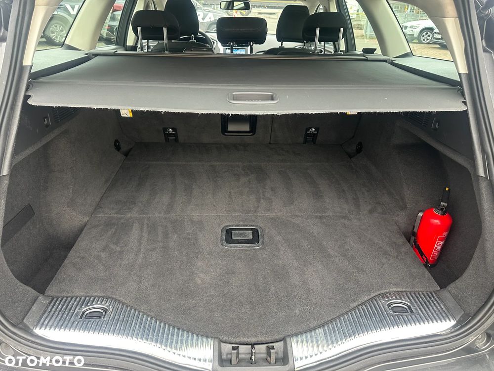 Ford Mondeo 1.5 EcoBoost Ambiente Plus - 8