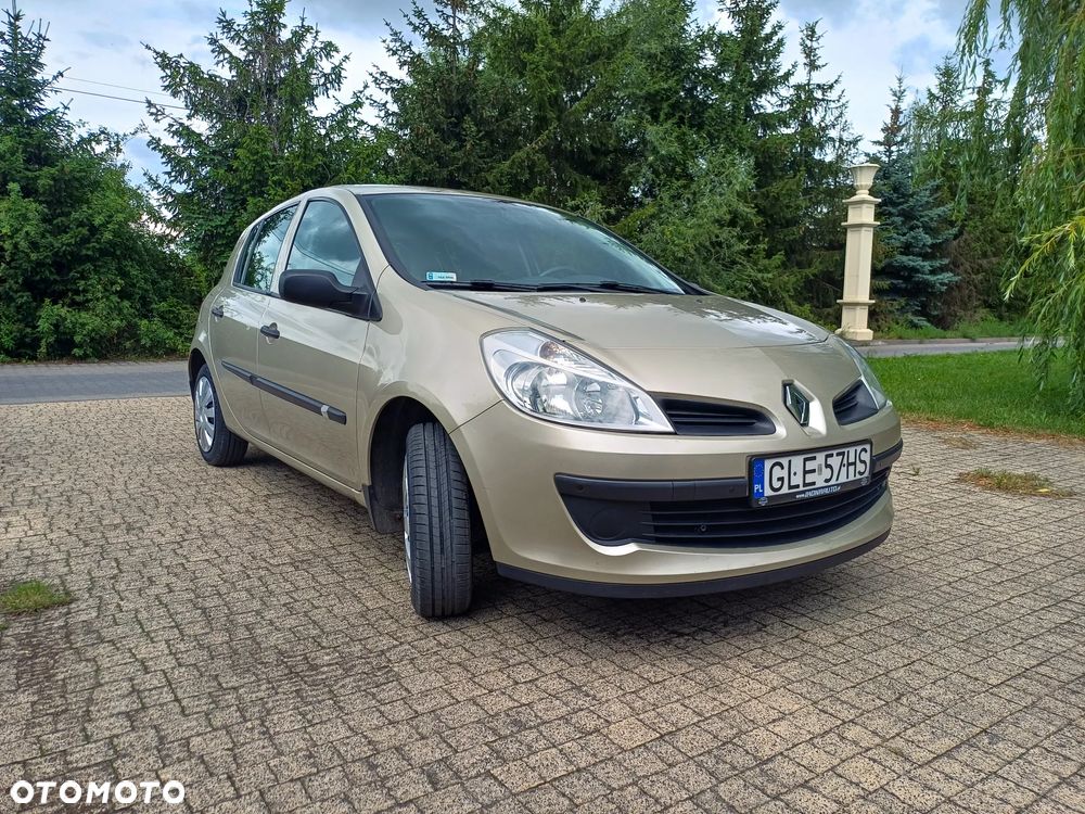 Renault Clio 1.2 16V Expression - 4