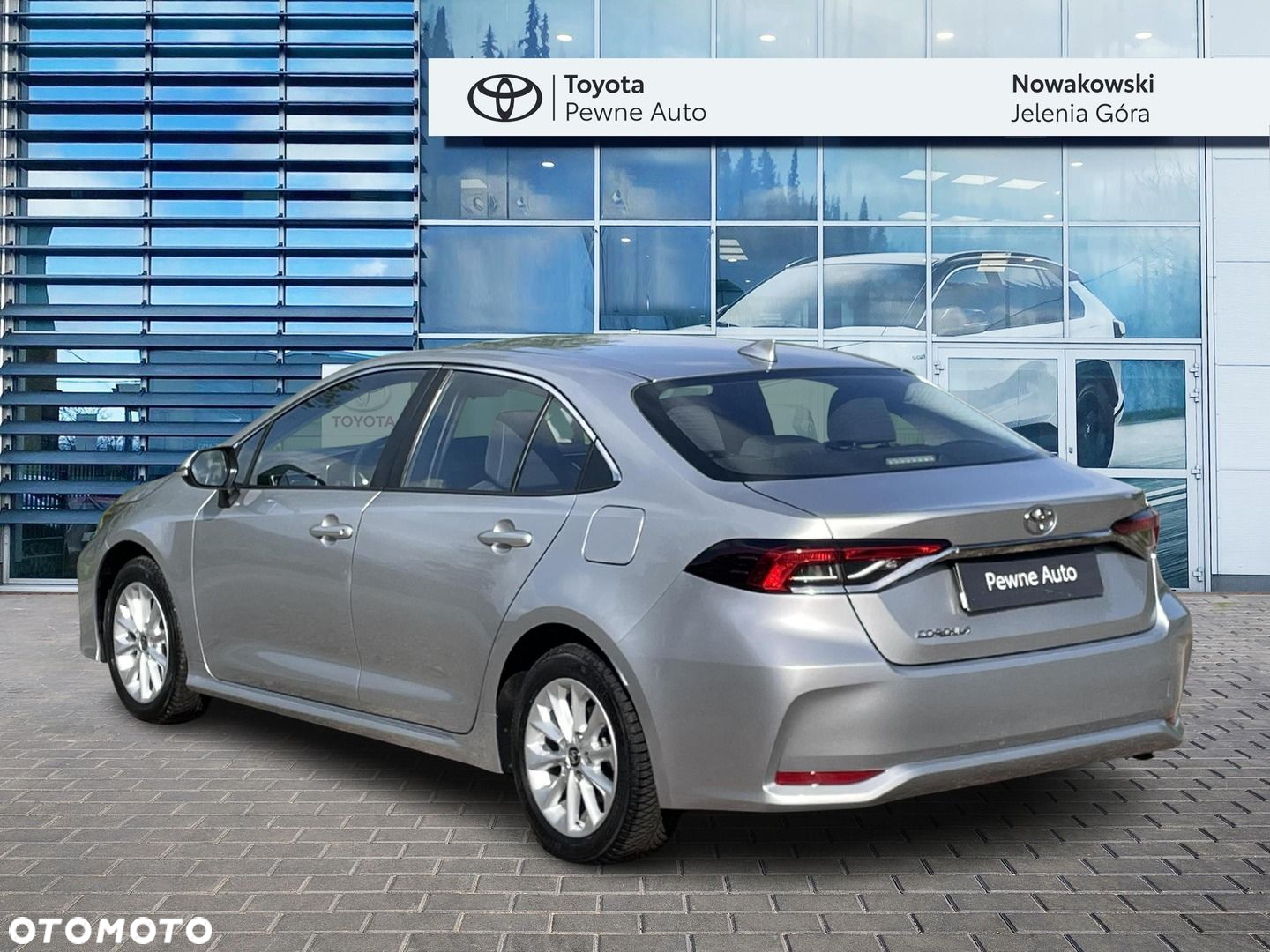 Toyota Corolla - 8