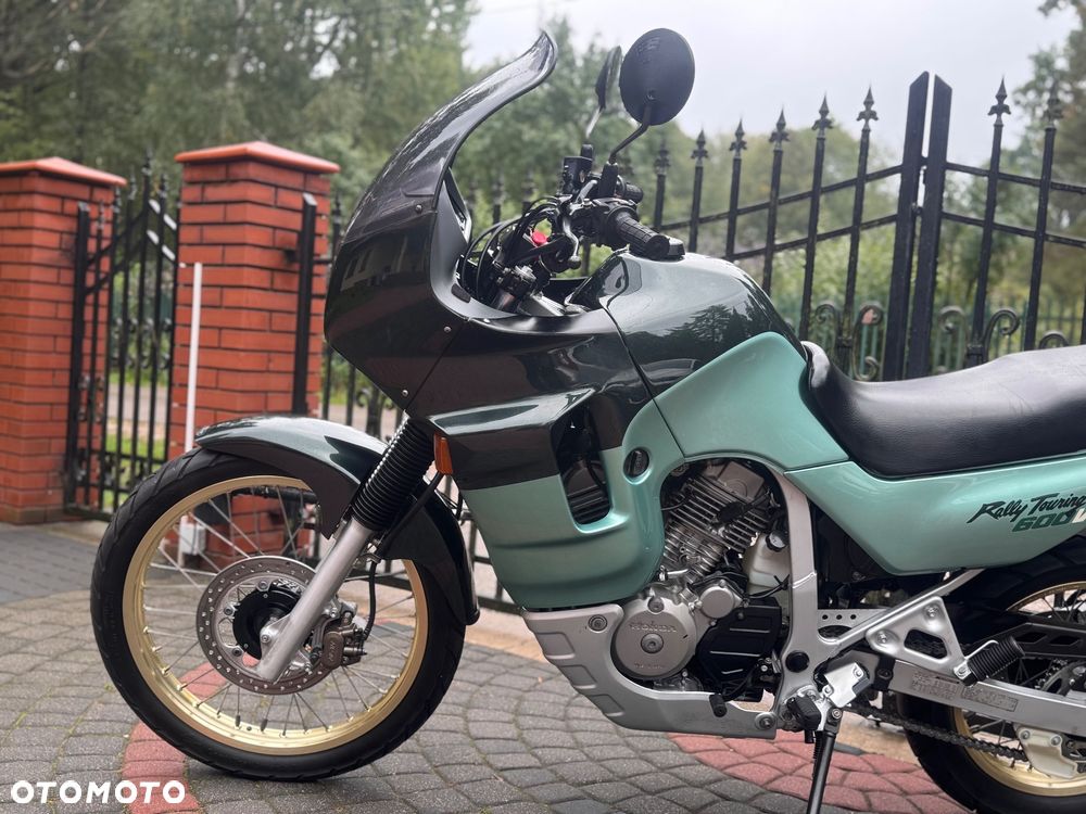 Honda XL - 19