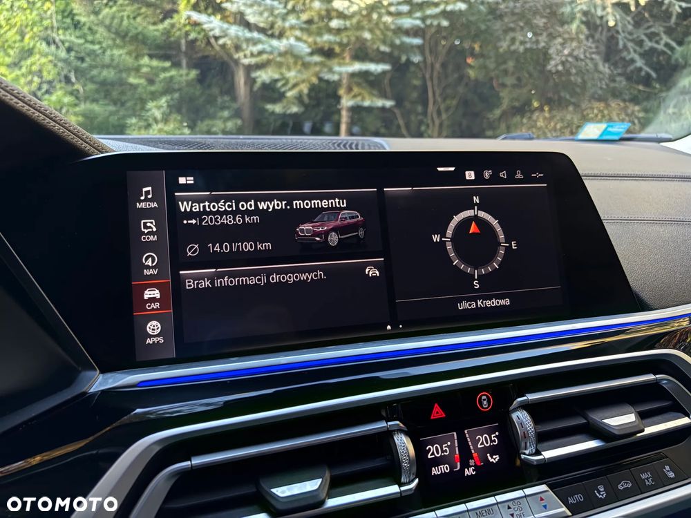 BMW X7 xDrive40i mHEV - 28