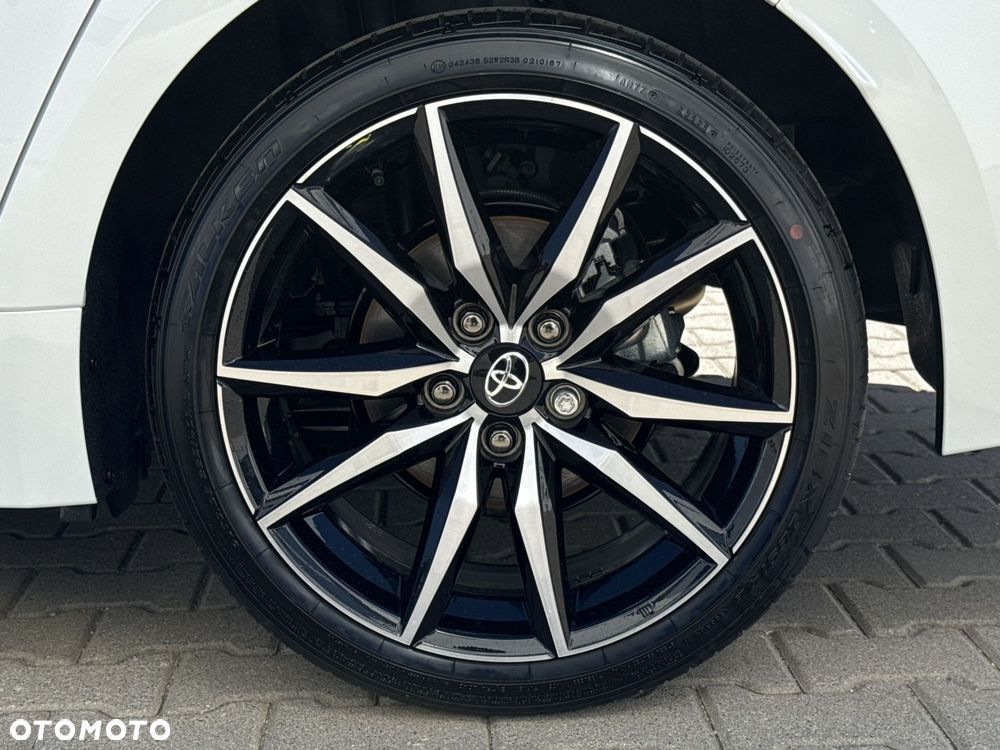 Toyota Corolla 1.8 Hybrid GR Sport - 26
