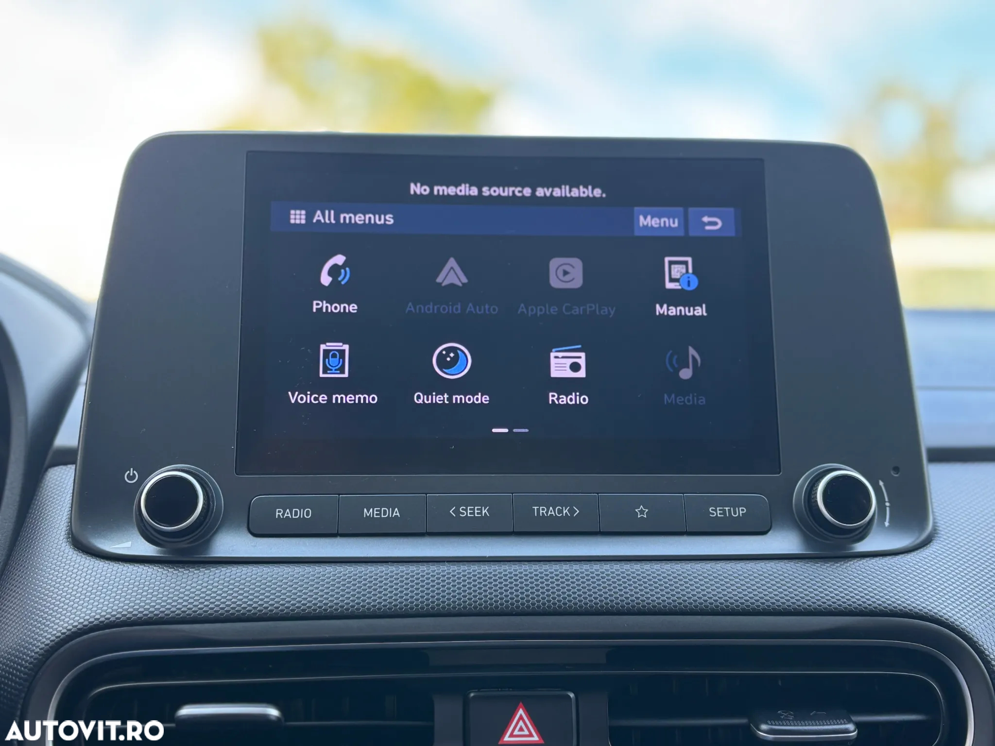 Hyundai KONA - 24