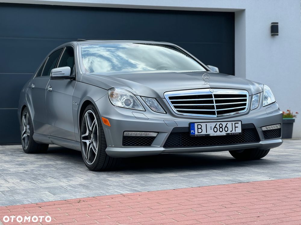 Mercedes-Benz Klasa E 63 AMG - 6
