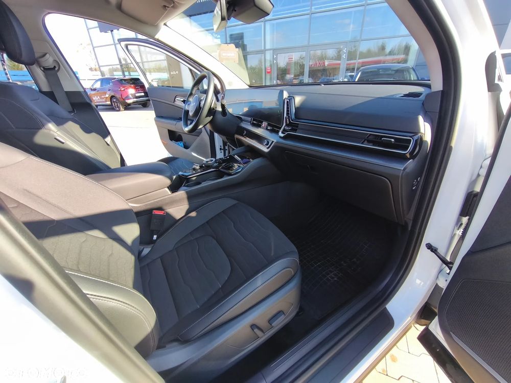 Kia Sportage 1.6 T-GDI HEV Business Line 2WD - 16