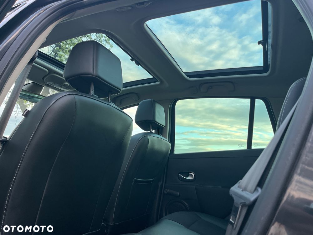 Renault Clio - 14