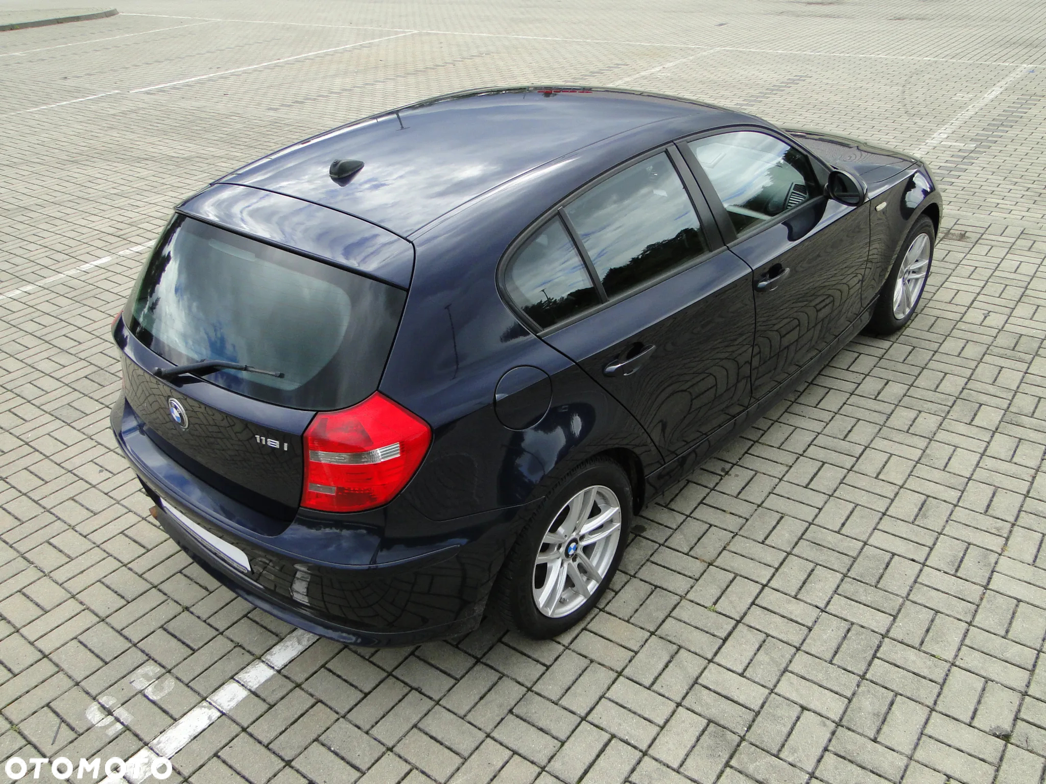 BMW Seria 1 118i - 23