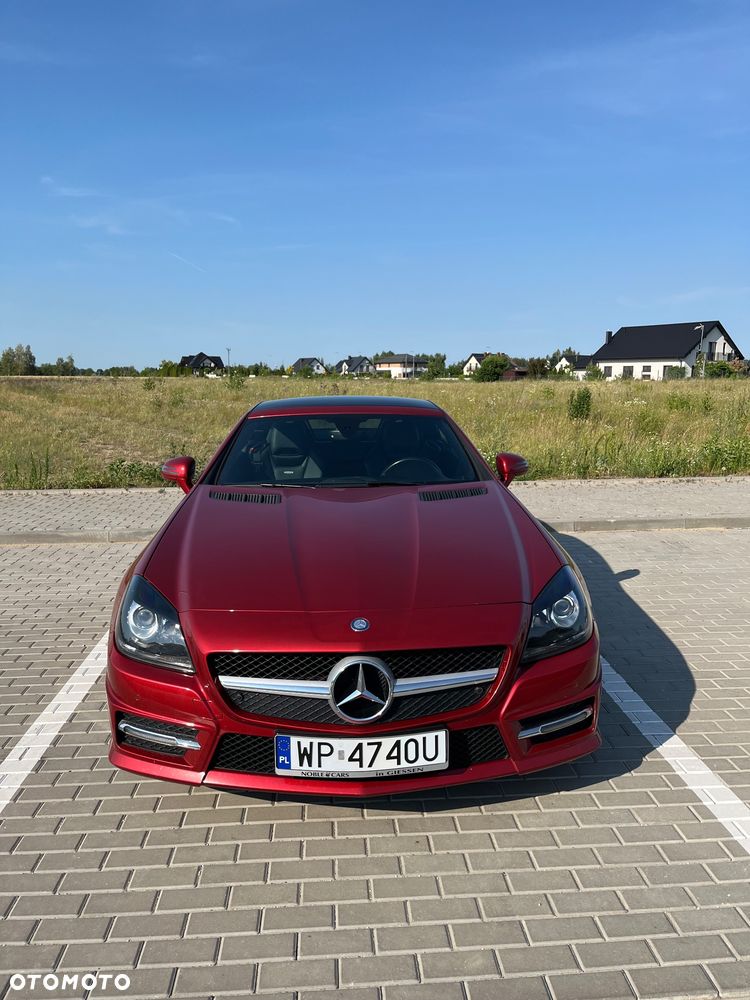 Mercedes-Benz SLK 200 CGI - 1