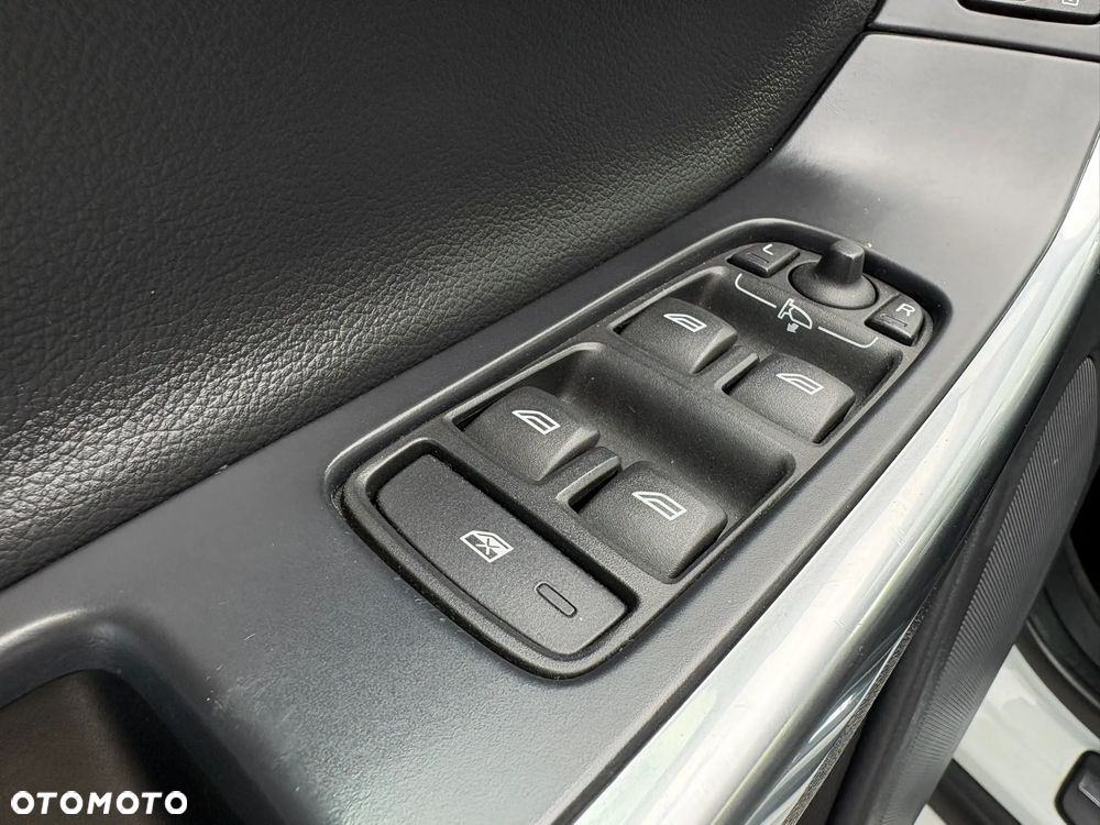 Volvo XC 60 D4 Drive-E Kinetic - 19
