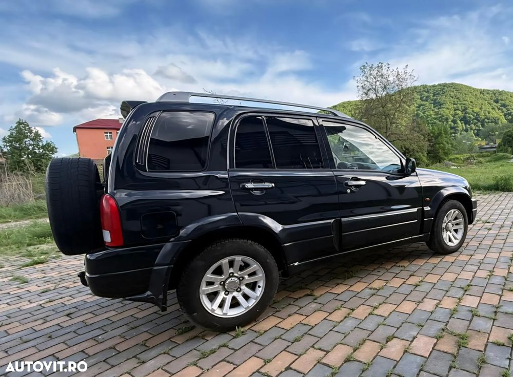 Suzuki Grand Vitara 2.0 TD Comfort Style - 2
