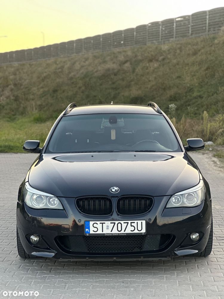 BMW Seria 5 525d - 2