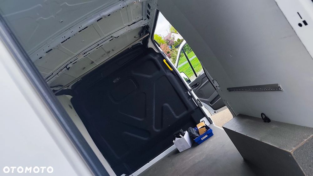 Ford Transit - 14