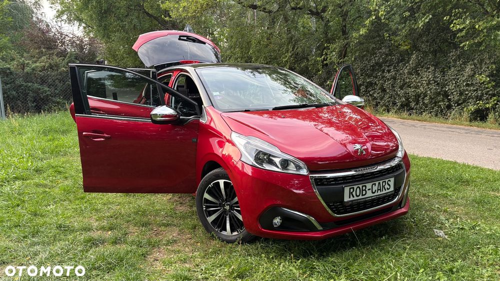 Peugeot 208 PureTech 82 Start & Stop Allure - 11