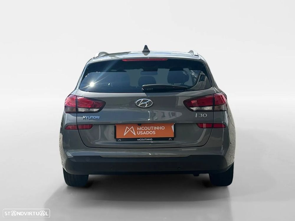 Hyundai i30 SW 1.6 CRDi Style+Navi - 5